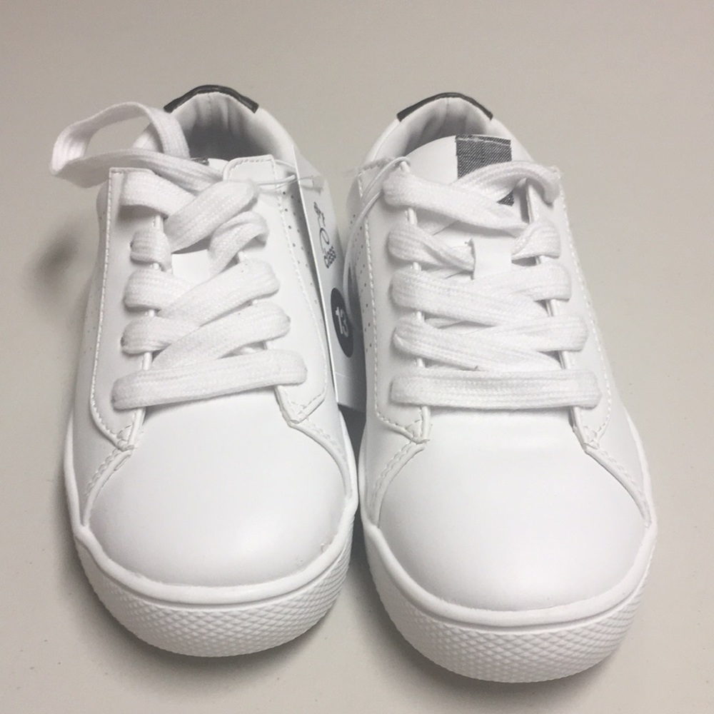 Wiley- White Toddler Shoes